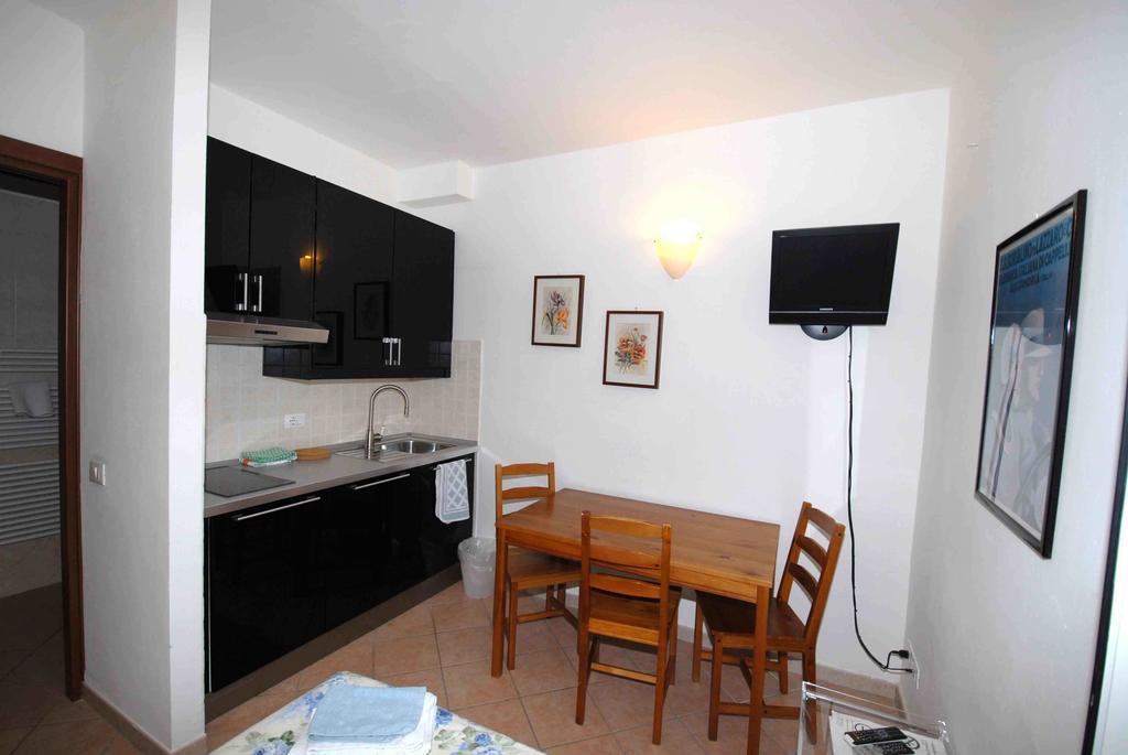 Hotel Luana Viareggio Luaran gambar
