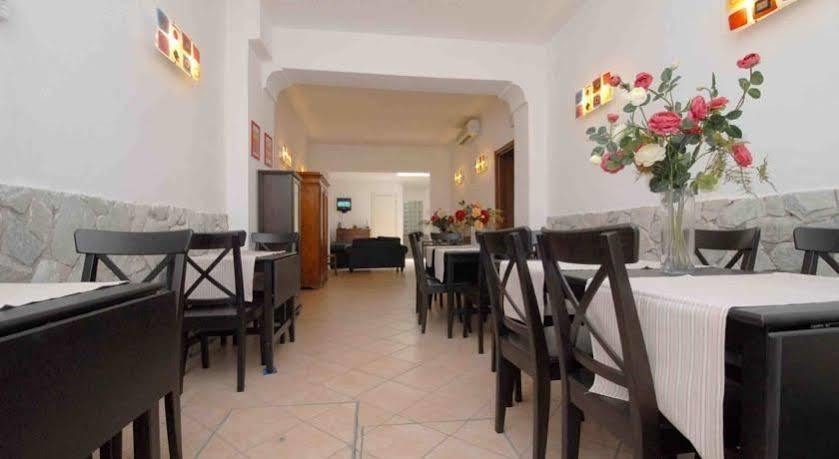 Hotel Luana Viareggio Luaran gambar