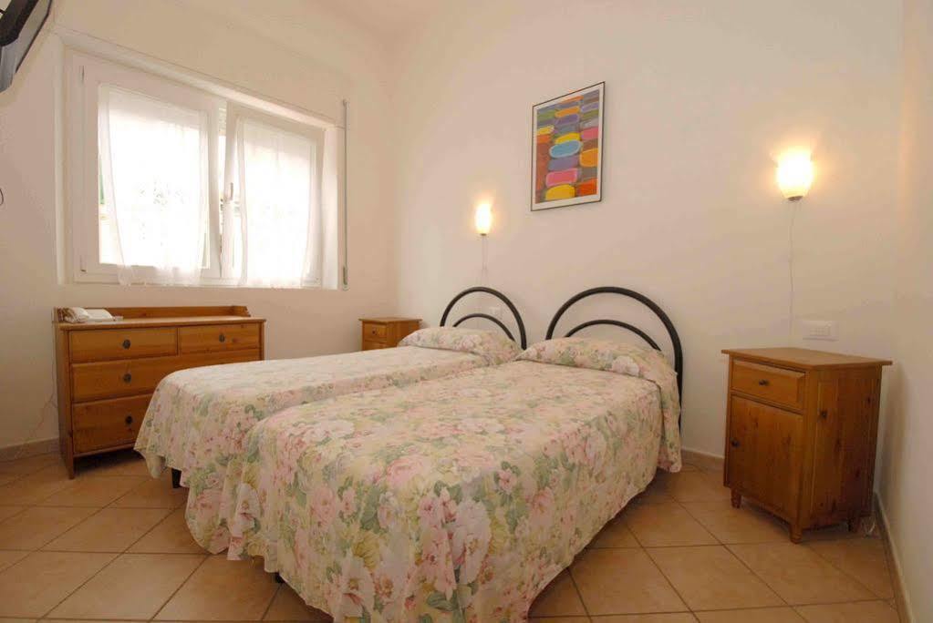 Hotel Luana Viareggio Luaran gambar